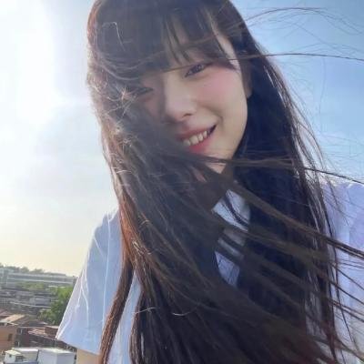 葛洛莉亚·贝尔